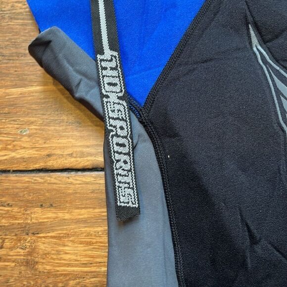 HO MFG Sports X-Factor Shorty Wetsuit Youth Sz 10 - Picture 6 of 9